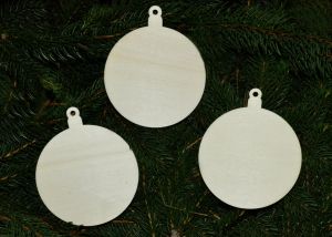 Set 3 ornamente Craciun, lemn, diametru 10 cm - SC042